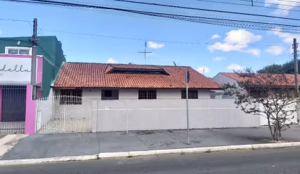 Casa à venda no bairro Urano - São José dos Pinhais/PR