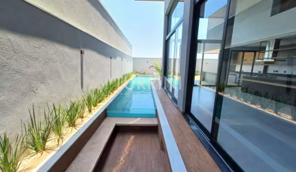 Casa no condomínio Cyrela Estoril para venda