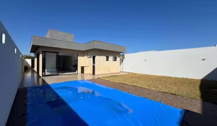 Casa nova no condomínio Morada do Sol