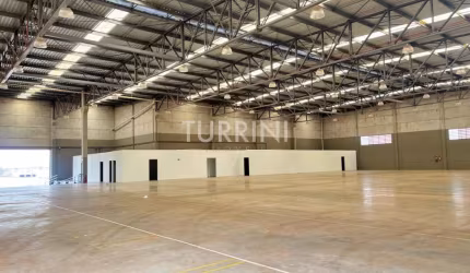 Barracão para aluguel possui 3200 metros quadrados em Jardim Mary - Bauru - SP