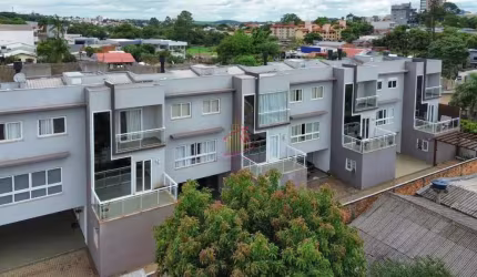 Lindo Triplex em condomínio no  Parque Sao Paulo Cascavel - CA643