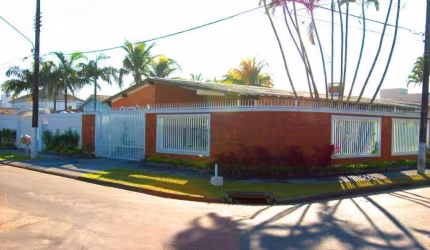 Casa com 5 dormitórios à venda, 400 m² por R$ 1.166.000,00 - Praia da Enseada - Jd. Virgínia I - Guarujá/SP