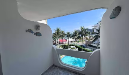 Apartamento com 2 dormitórios à venda, 105 m² por R$ 825.000,00 - Tombo - Guarujá/SP