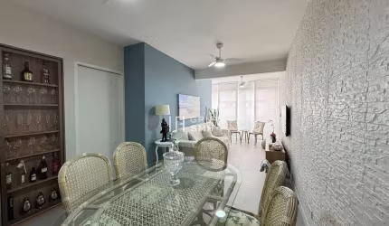 Apartamento com 2 dormitórios à venda, 60 m² por R$ 550.000,00 - Astúrias - Guarujá/SP
