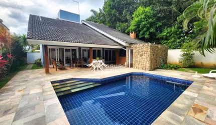 Casa com 5 dormitórios à venda, 325 m² por R$ 1.850.000,00 - Pernambuco I - Guarujá/SP