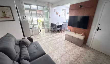 Apartamento com 2 dormitórios à venda, 75 m² por R$ 280.000 - Enseada - Guarujá/SP