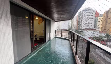 Apartamento com 3 dormitórios à venda, 131 m² por R$ 580.000 - Pitangueiras - Guarujá/SP