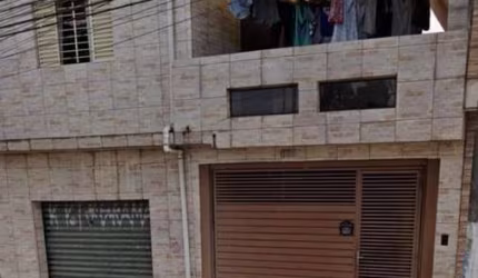 Casa com 4 quartos à venda no Jardim Santa Adelia, São Paulo , 170 m2 por R$ 410.000