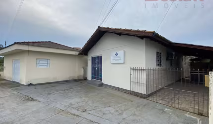 Casa no Bairro Centro  -  Biguaçu