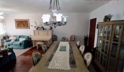 Apartamento em Coqueiros  -  Florianópolis