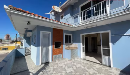 Casa no Bairro Bela Vista  -  São José