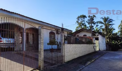 Casa no Bairro Bom Viver  -  Biguaçu