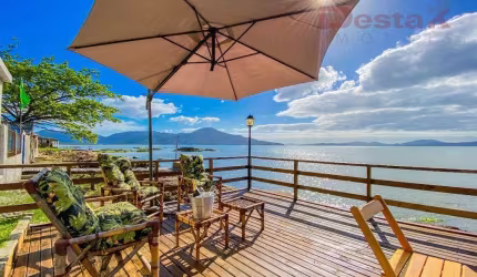 Casa em Tijuquinhas  -  Biguaçu