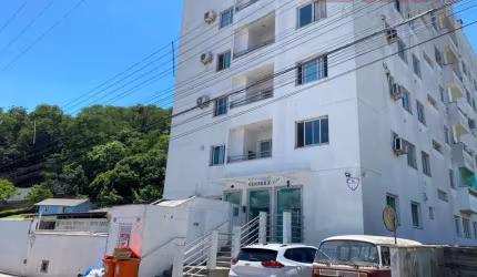 Sala em Fundos  -  Biguaçu