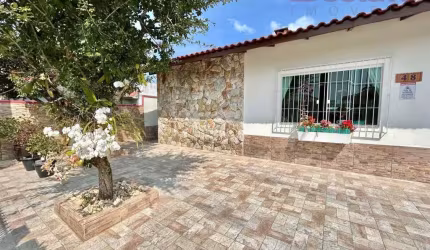 Casa no Bairro Rio Caveiras  -  Biguaçu