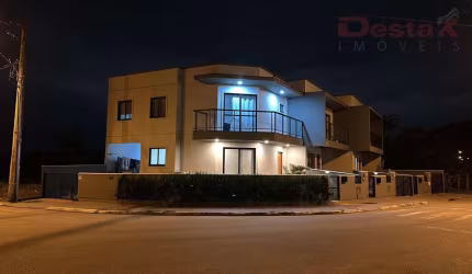 Casa em Forquilhas  -  São José