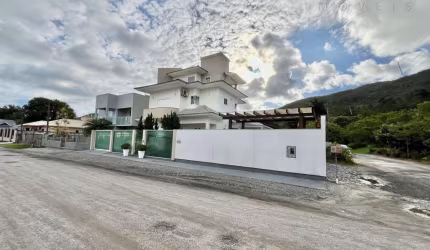 Casa,  Fazenda da Armação  -  Governador Celso Ramos