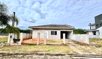 Casa no Centro  -  Antônio Carlos