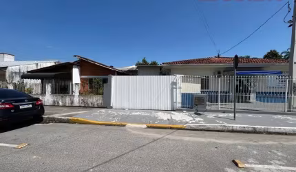 Casa no bairro Rio Caveiras -  Biguaçu