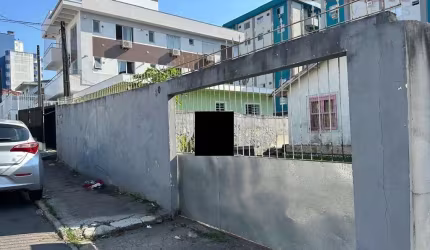 Terreno em Barreiros  -  São José
