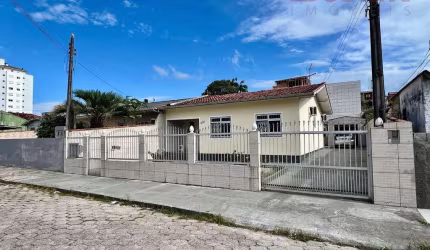 Casa em Areias  -  São José