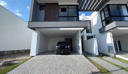 Casa no Bairro Deltaville  -  Biguaçu
