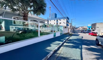 Casa no bairro Serraria  -  São José