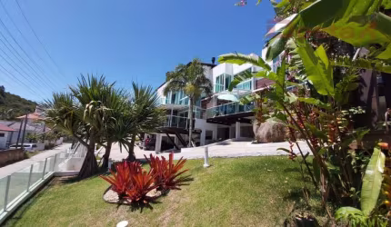 Casa na Praia das Cordas  -  Governador Celso Ramos