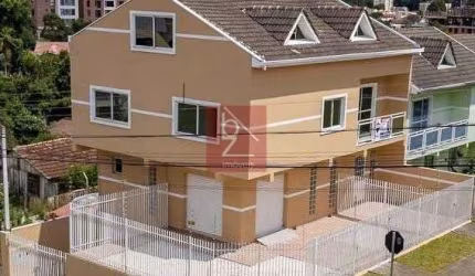 SOBRADO TRIPLEX 268M² TINGUI COM LOJA TÉRREO R$1.150.000,00