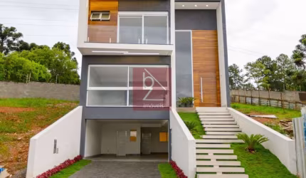CASA EM CONDOMINIO 350M² PRIV. 4 VAG SANTA CÂNDIDA R$2.550.000,00