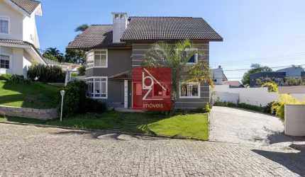 CASA EM COND. SÃO LOURENÇO COM 290M² PRIV. 3 VAGAS R$2.248.900,00