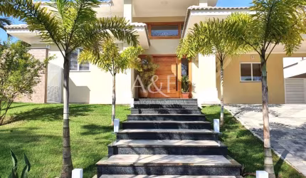 PORTO ATIBAIA. CASA TÉRREA COM PISCINA.