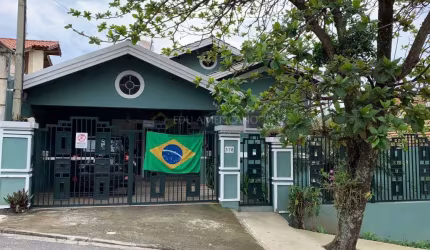 CIDADE SATÉLITE. 03 DORMITÓRIOS. EXCELENTE LOCALIZAÇÃO.