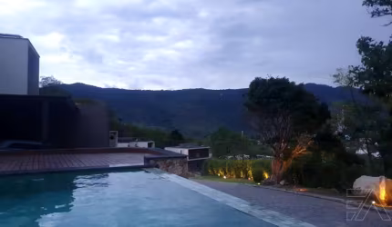N. S. DO SION, ATIBAIA - SP. A MELHOR VISTA DA CIDADE.