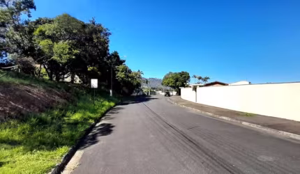 JARDIM SÃO NICOLAU. TERRENO COM 1.008,00 M2.
