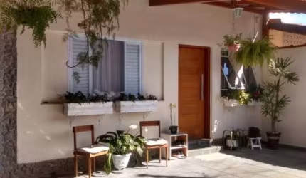 Casa térrea a venda em Atibaia , bairro nobre