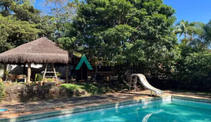 Casa no Retiro das fontes, Atibaia com vista privilegiada, 4 suítes piscina  rua tranquila próximo ao pouso