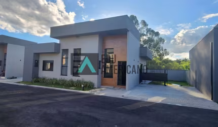 Casa terrea Condominio Vila em Atibaia Vila santista  3 Suites novo prox. Juca Peçanha