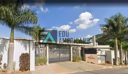 Condominio Vila em Atibaia Vila Santista, Av. Juca Peçanha  3 Suítes  piscina