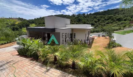 CASA CONDOMÍNIO FECHADO ATIBAIA COM ÓTIMA LOCALIZAÇÃO