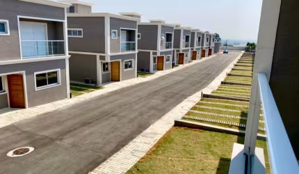 Sobrado com 4 dormitórios à venda, 126 m² por R$ 1.100.000 - Chácara Faggion - Suzano/SP