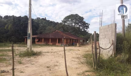 Chácara á terminar em Mairinque - SP, ACEITO CARRO COMO FORMA DE PAGAMENTO, ESTUDO PROPOSTA, ACEITO PARCELAS E PERMUTAS localizado no 68,5 km da caste