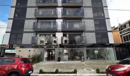 Apartamento Térreo com 2 quartos e 2 suítes em Canasvieiras