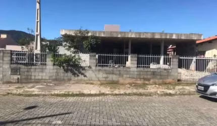 Casa Térrea a venda em Ratones