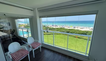 Apartamento Mobiliado e Decorado frente ao mar