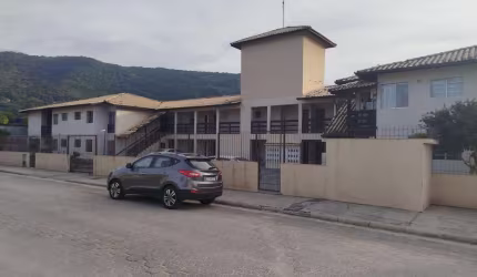 Apartamento um quarto, locação anual