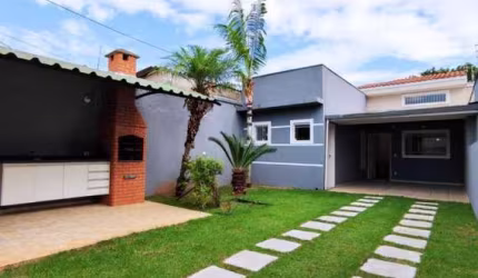 Casa para Venda em Sorocaba, Wanel Ville, 2 dormitórios, 1 suíte, 2 banheiros, 3 vagas