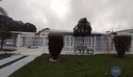 Casa à venda no bairro Cidade Nova - Caxias do Sul/RS