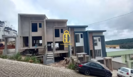 Sobrado à venda no bairro Colina Sorriso - Caxias do Sul/RS