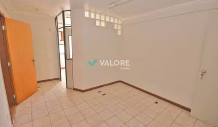 Sala à venda no Lourdes